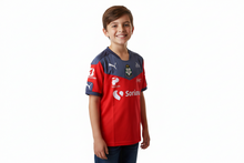 Cargar imagen en el visor de la galería, JERSEY PUMA SANTOS PARA NIÑO (749273 01)
