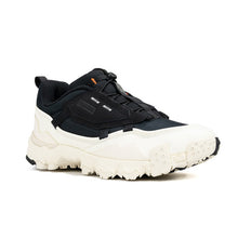Cargar imagen en el visor de la galería, Tenis Puma Trailfox Overiand Negro/Blanco  (369824 01)
