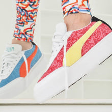 Cargar imagen en el visor de la galería, Tenis Puma Oslo Maja Mr Doodle para Dama (375791-01)
