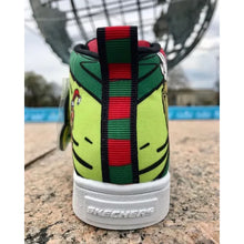 Cargar imagen en el visor de la galería, Tenis Skechers Dr. .Seuss  Grinch Robo Navidad
