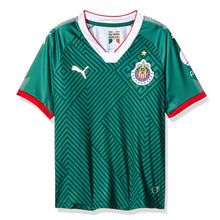 Cargar imagen en el visor de la galería, Playera Jersey Puma Chivas de Guadalajara para niño (752816-01)
