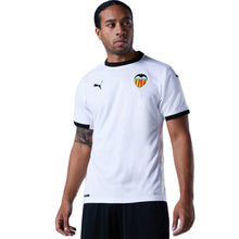 Cargar imagen en el visor de la galería, Jersey Local Puma Valencia 20-21 Para Caballero (757470-01)
