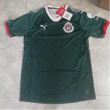 Cargar imagen en el visor de la galería, Playera Jersey Chivas De Guadalajara Verde Puma caballero (752812 01)
