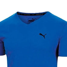Cargar imagen en el visor de la galería, Playera Puma Ess V-neck Tee (851082 05)
