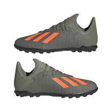 Cargar imagen en el visor de la galería, Tenis de fútbol Adidas X 19.3 TF J para niño (EF8375)
