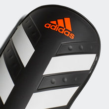 Cargar imagen en el visor de la galería, Espinillera ADIDAS Everlite CW5559
