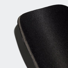 Cargar imagen en el visor de la galería, Espinillera ADIDAS Messi FS0309
