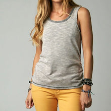 Cargar imagen en el visor de la galería, Camiseta dama FOX 06780-001-XS
