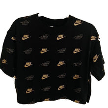 Cargar imagen en el visor de la galería, Playera NIKE dama Standar Fit M503QRSC
