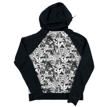 Cargar imagen en el visor de la galería, Sudadera VANS MARVEL p/dama (VN0A3QXVBL)
